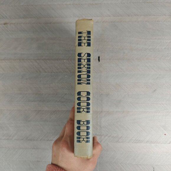 The Sexton Cookbook 1950 First Edition Hardcover Vintage Local Recipes - Picture 2 of 8